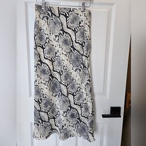 Wilfred Skirt